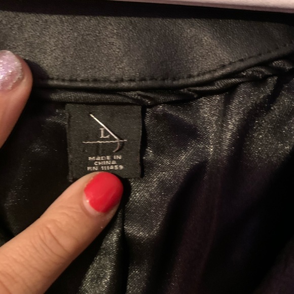 L Black Faux Leather Jacket - Picture 4 of 7